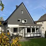 Augenblicke In - Modernes Mit Garten Olsberg