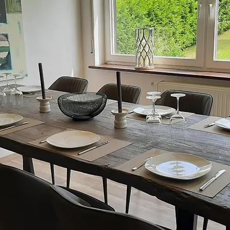 Augenblicke In - Modernes Mit Garten * אולסברג