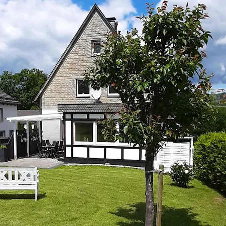 Augenblicke In - Modernes Mit Garten *