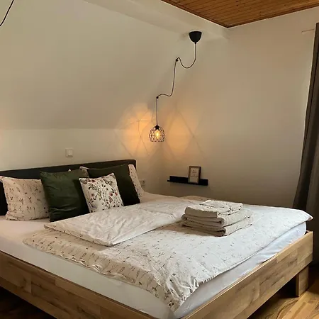 Augenblicke In - Modernes Mit Garten *