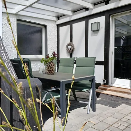Augenblicke In - Modernes Mit Garten *