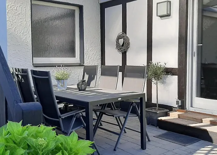 Сasa de vacaciones Augenblicke In - Modernes Mit Garten *