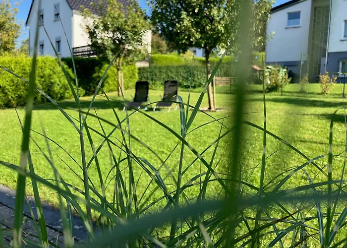 Augenblicke In - Modernes Mit Garten *